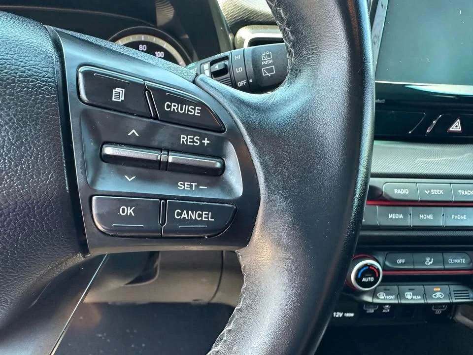 2019 Hyundai Veloster - Image 14 of 20
