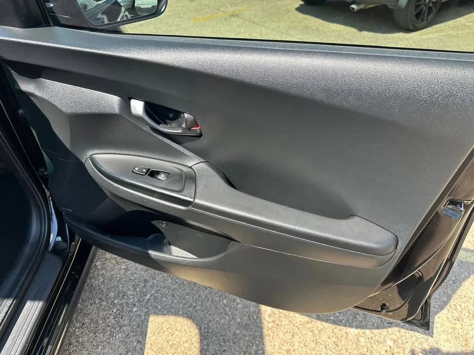2019 Hyundai Veloster - Image 19 of 20