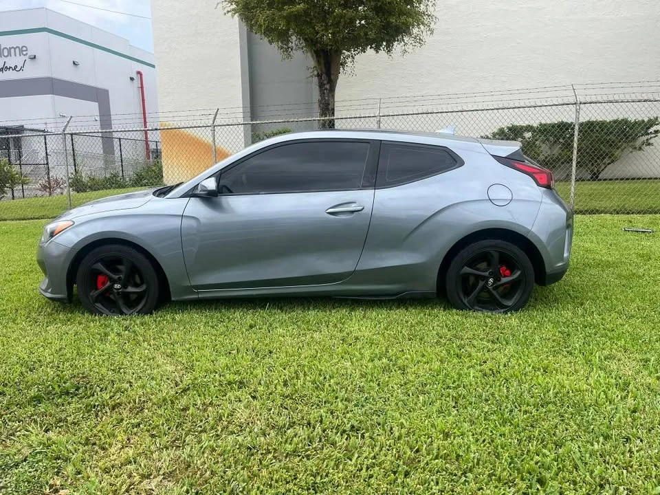 2019 Hyundai Veloster - Image 8 of 12