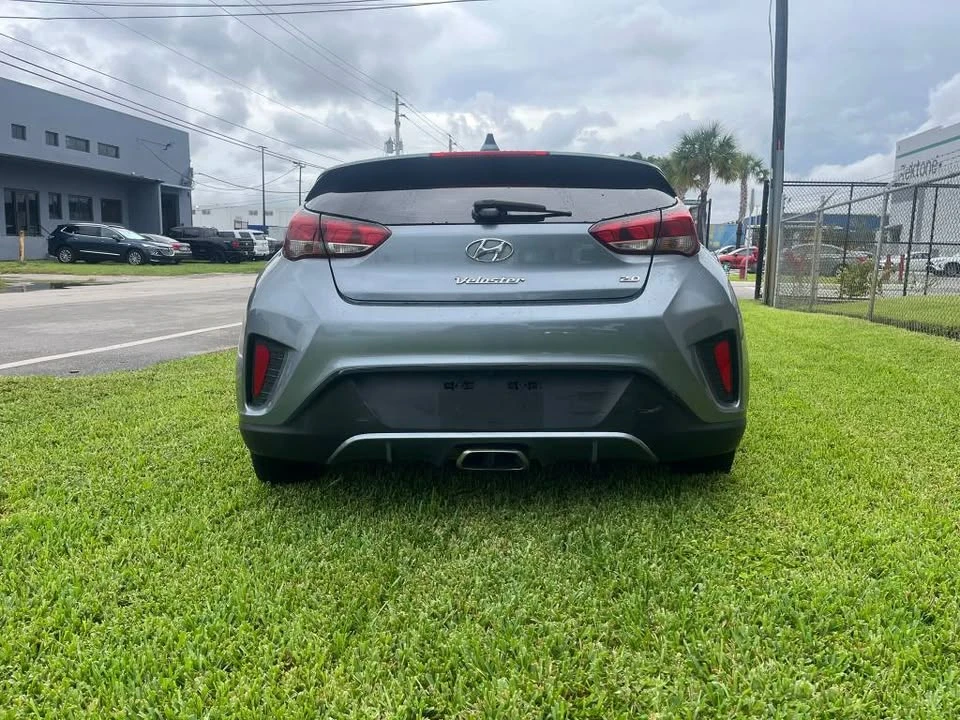 2019 Hyundai Veloster - Image 6 of 12