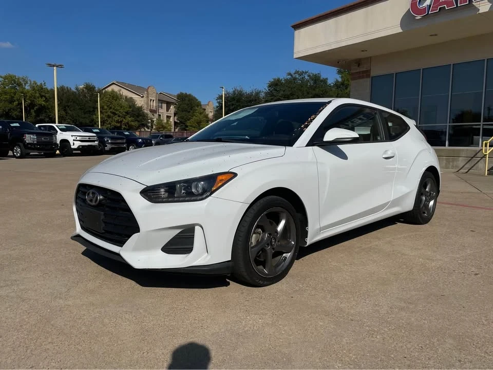 2019 Hyundai Veloster - Image 2 of 14
