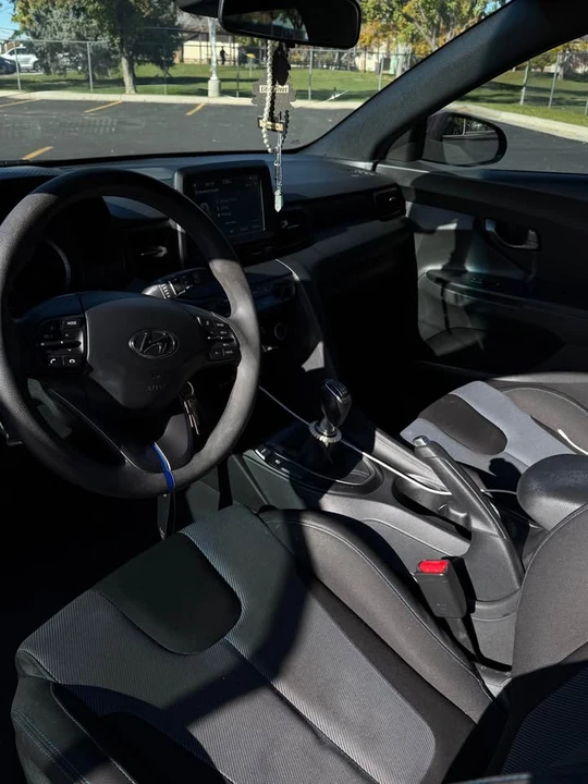 2019 Hyundai Veloster - Image 5 of 7