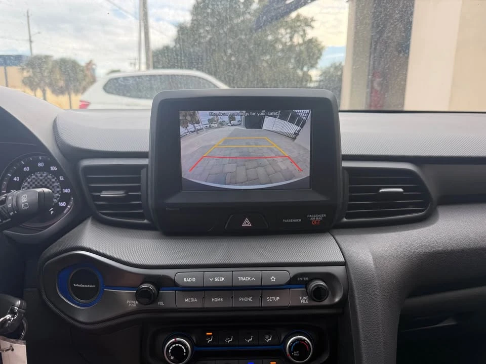 2019 Hyundai Veloster - Image 12 of 12