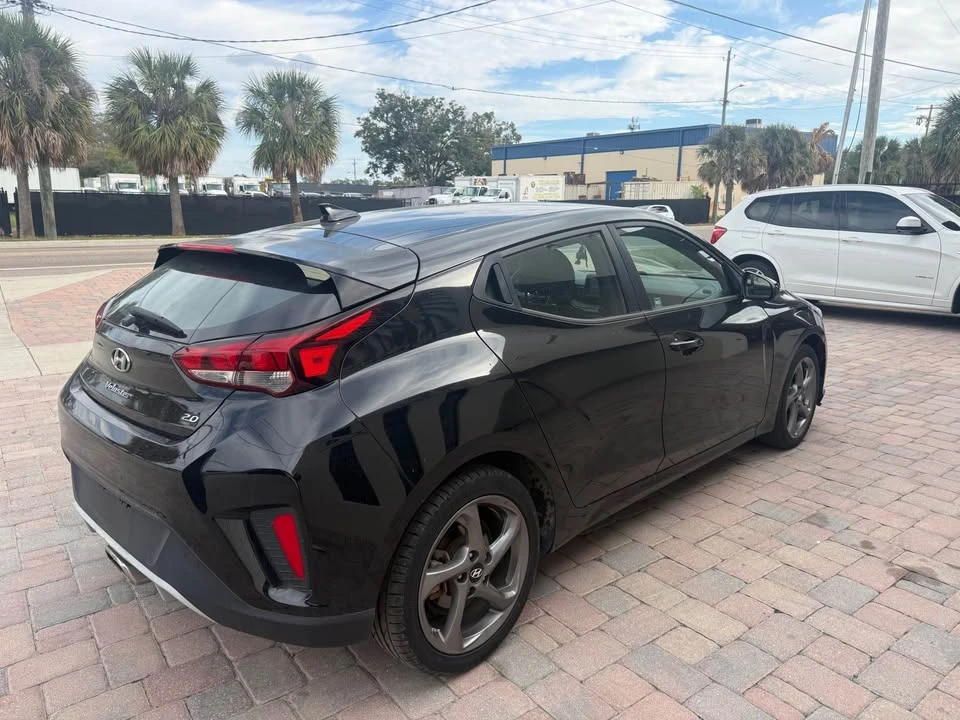 2019 Hyundai Veloster - Image 5 of 12