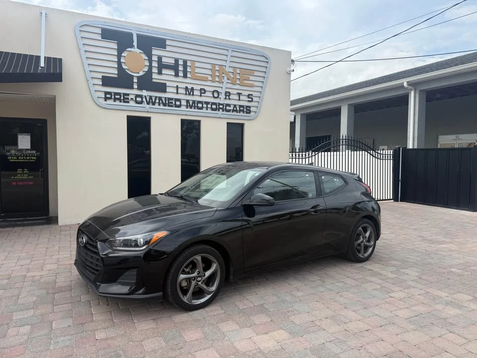 2019 Hyundai Veloster - Image 2 of 12