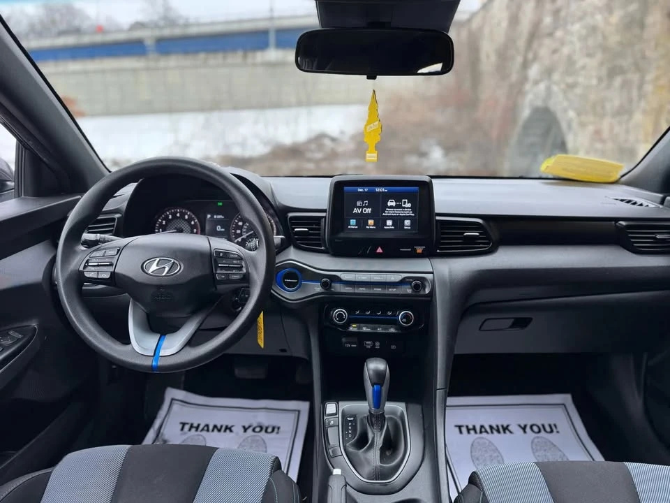 2019 Hyundai Veloster - Image 16 of 19