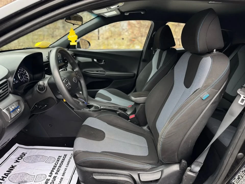 2019 Hyundai Veloster - Image 10 of 19
