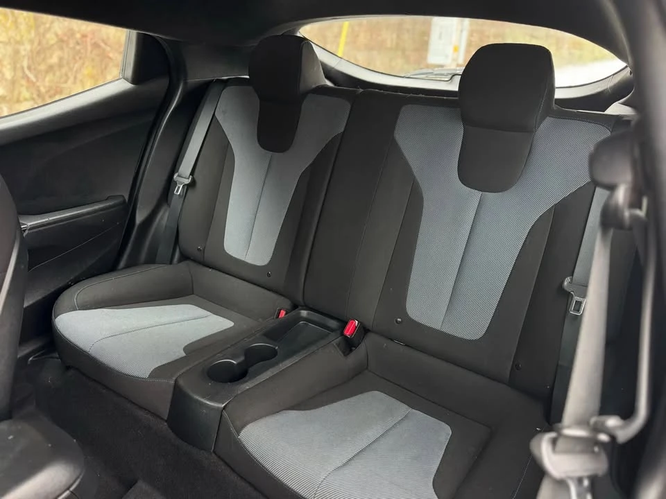 2019 Hyundai Veloster - Image 11 of 19