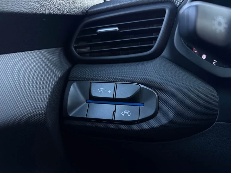 2019 Hyundai Veloster - Image 13 of 15