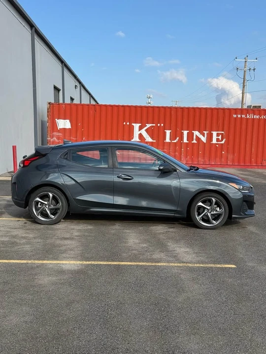 2019 Hyundai Veloster - Image 4 of 12