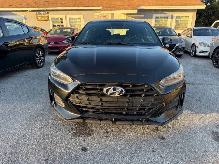 2019 Hyundai Veloster - Image 3 of 9