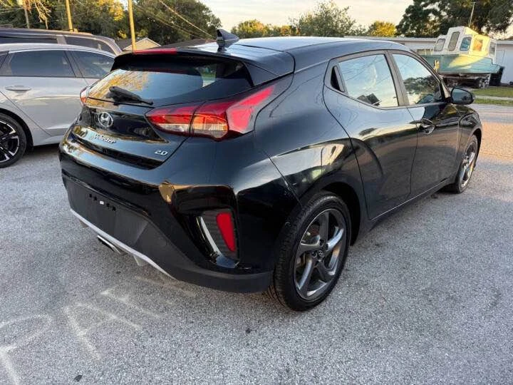 2019 Hyundai Veloster - Image 5 of 9