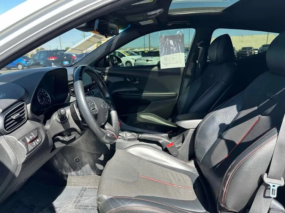 2019 Hyundai Veloster - Image 8 of 14