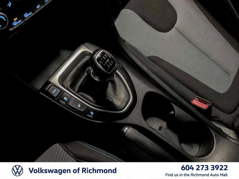 2019 Hyundai Veloster - Image 14 of 20