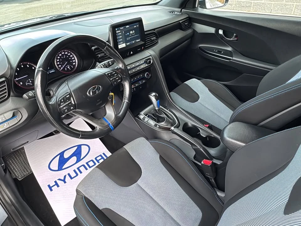 2019 Hyundai Veloster - Image 8 of 20