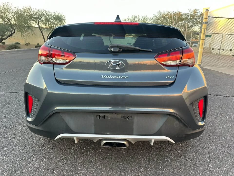 2019 Hyundai Veloster - Image 5 of 11