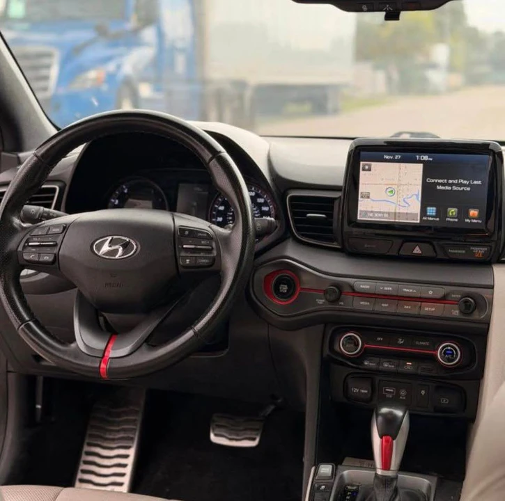 2019 Hyundai Veloster - Image 11 of 14