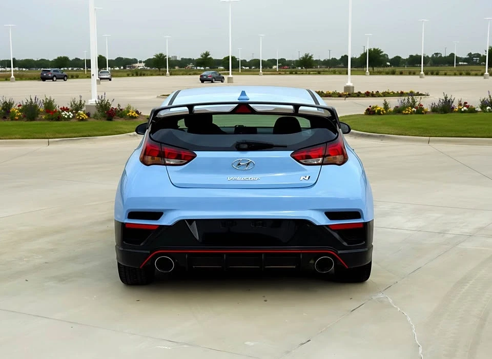 2019 Hyundai Veloster N - Image 4 of 10