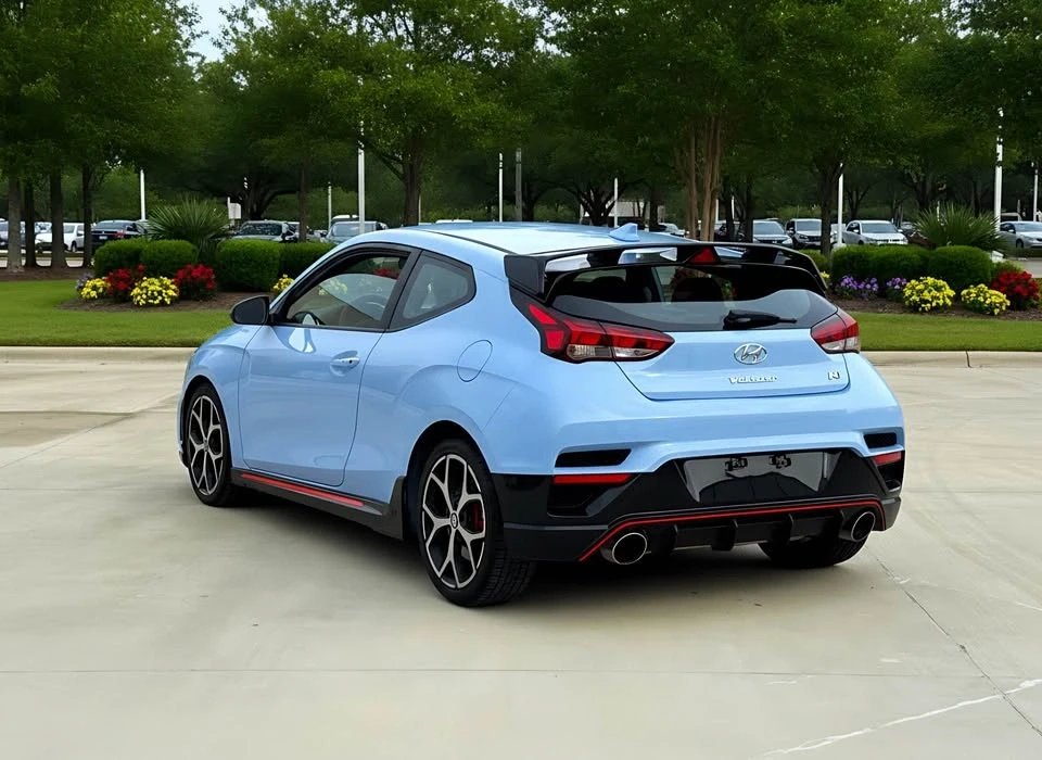 2019 Hyundai Veloster N - Image 2 of 10