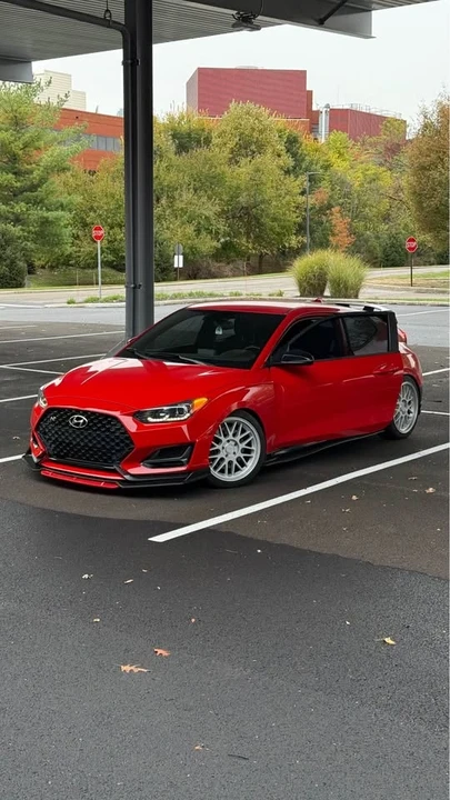 2019 Hyundai Veloster N - Image 2 of 13