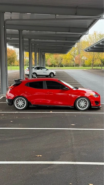 2019 Hyundai Veloster N - Image 9 of 13