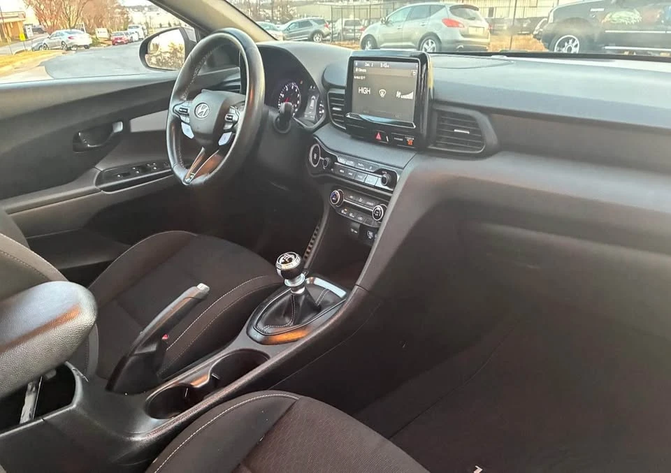 2019 Hyundai Veloster N - Image 9 of 10