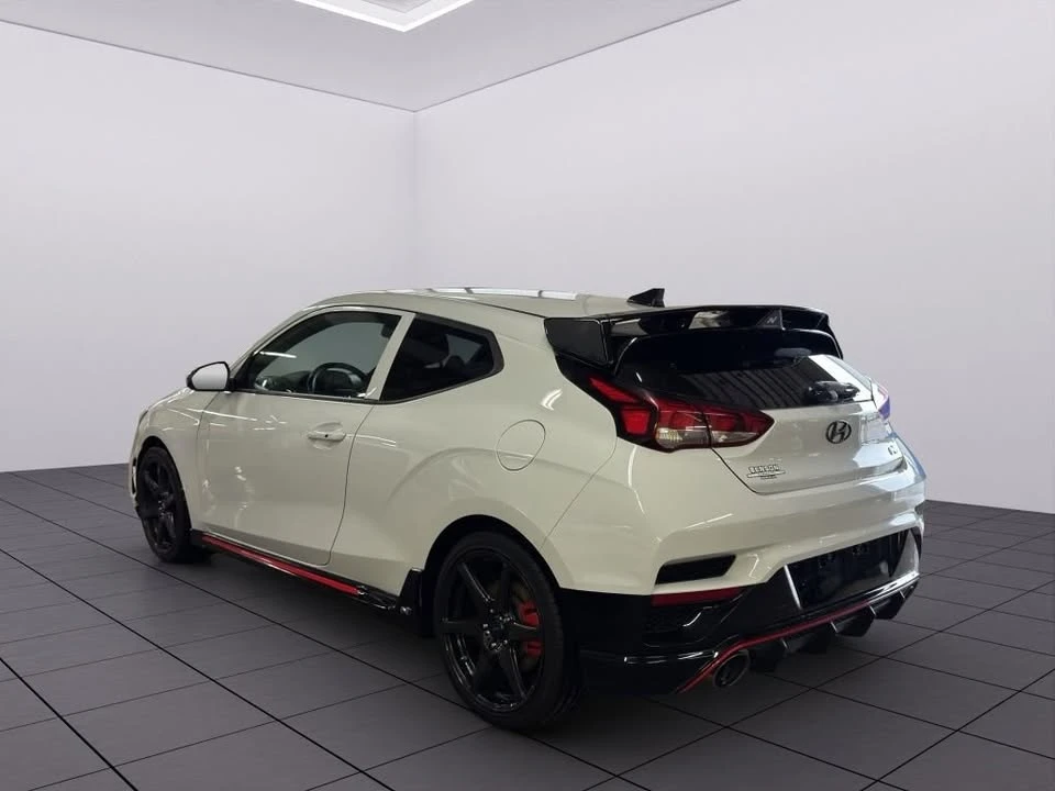 2019 Hyundai Veloster N - Image 15 of 20