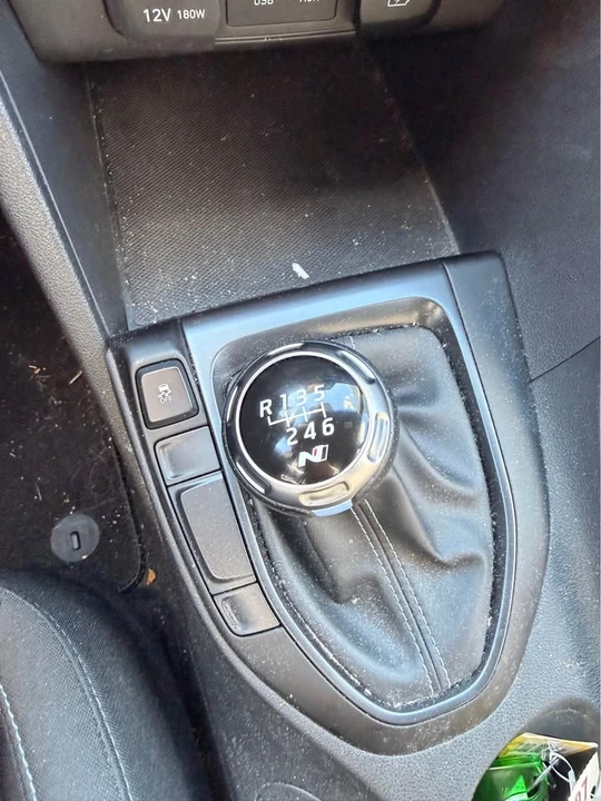 2019 Hyundai Veloster N - Image 7 of 8