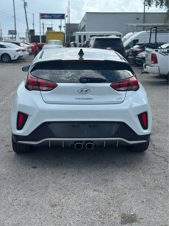 2018 Hyundai Veloster - Image 6 of 20