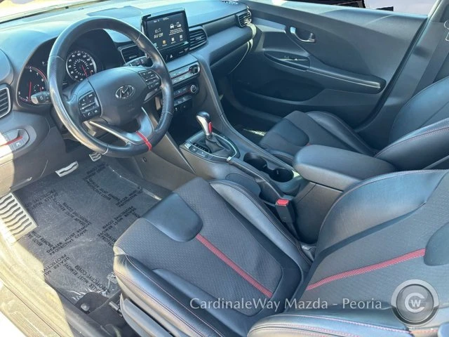 2019 Hyundai Veloster - Image 9 of 19