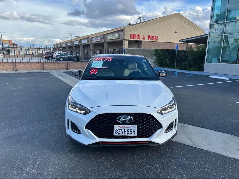2019 Hyundai Veloster - Image 5 of 10