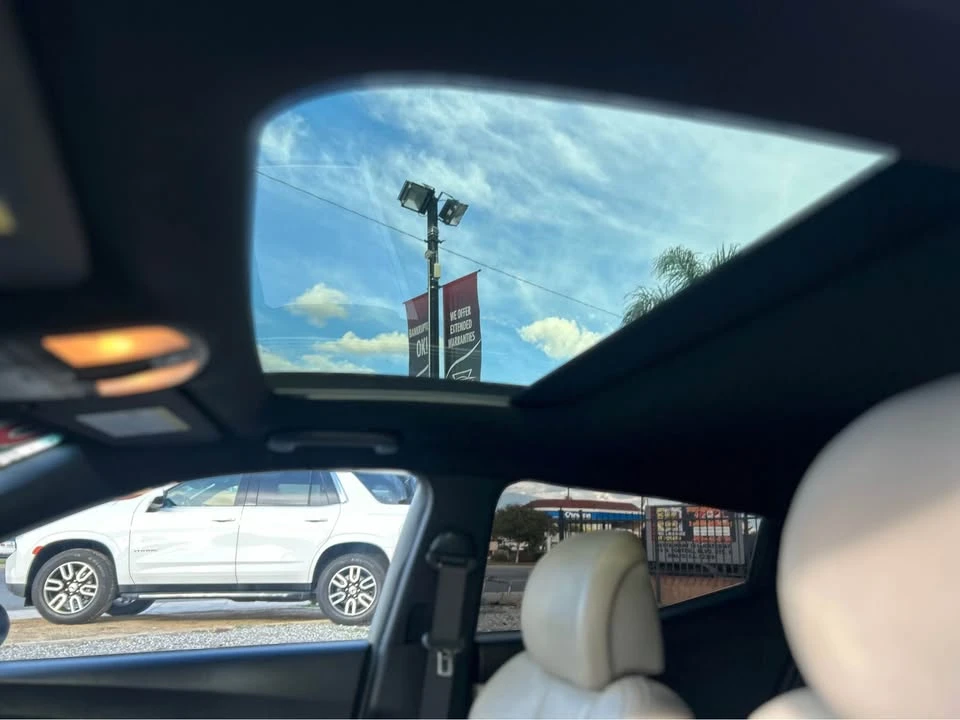 2019 Hyundai Veloster - Image 9 of 10