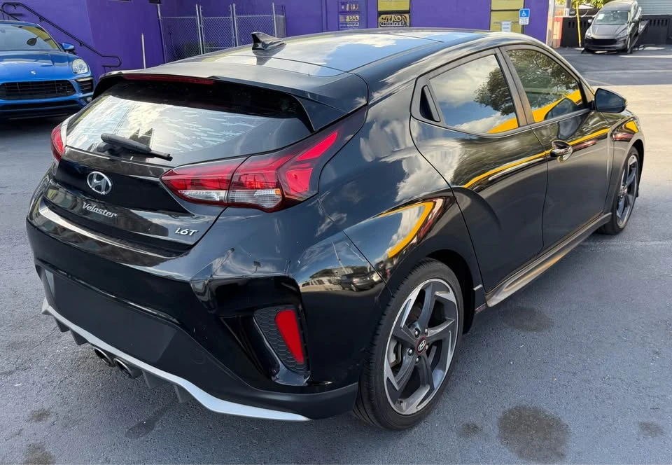 2019 Hyundai Veloster - Image 3 of 20