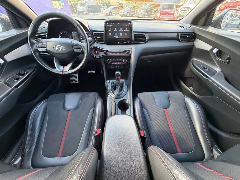 2019 Hyundai Veloster - Image 5 of 20