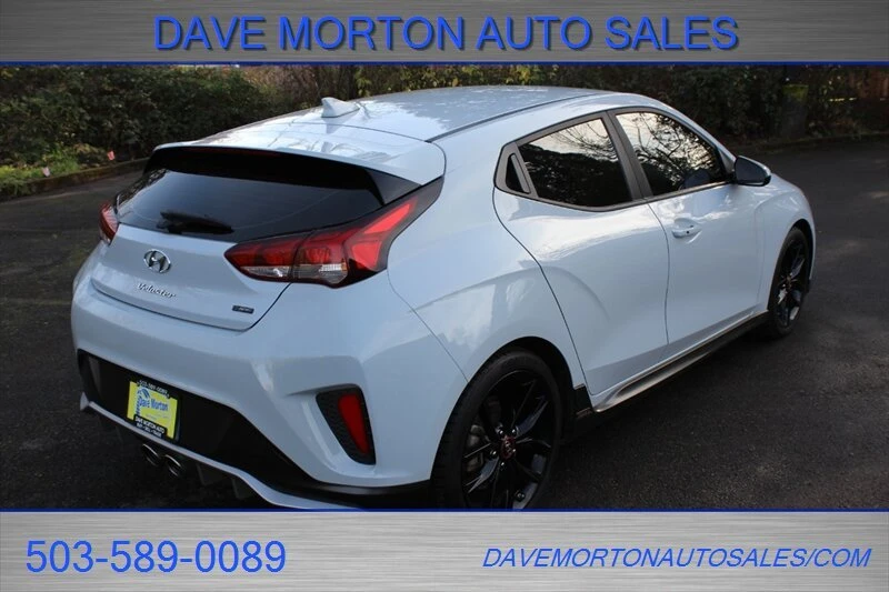 2019 Hyundai Veloster - Image 4 of 12