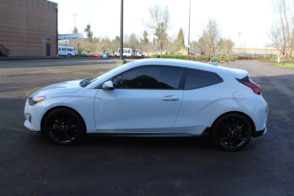 2019 Hyundai Veloster - Image 6 of 17