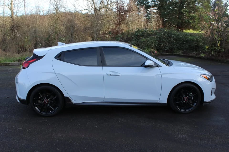 2019 Hyundai Veloster - Image 5 of 17