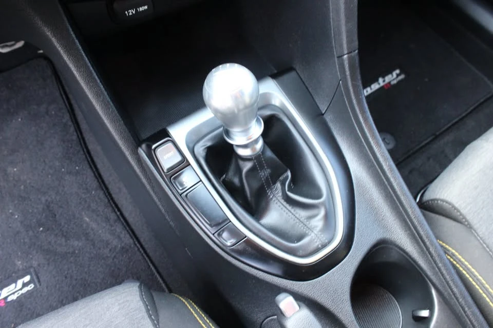 2019 Hyundai Veloster - Image 11 of 17