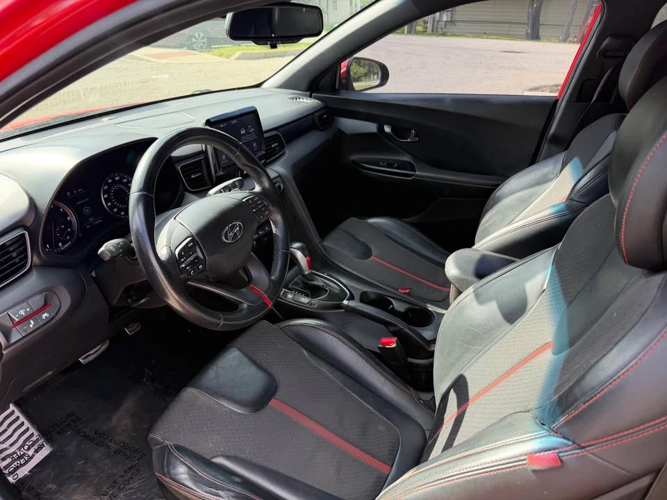 2019 Hyundai Veloster - Image 3 of 7