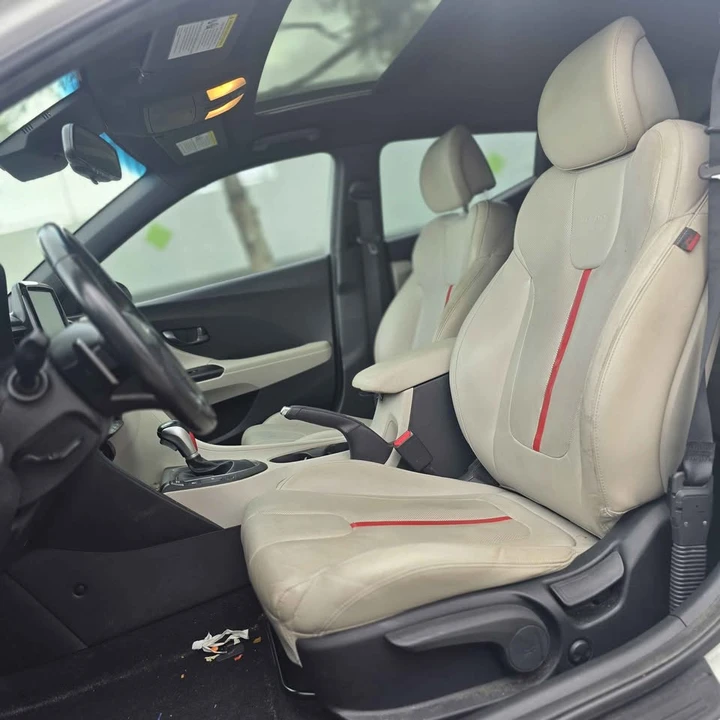 2019 Hyundai Veloster - Image 7 of 13