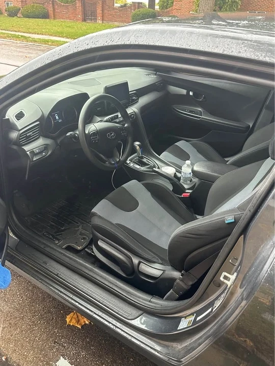 2019 Hyundai Veloster - Image 6 of 7