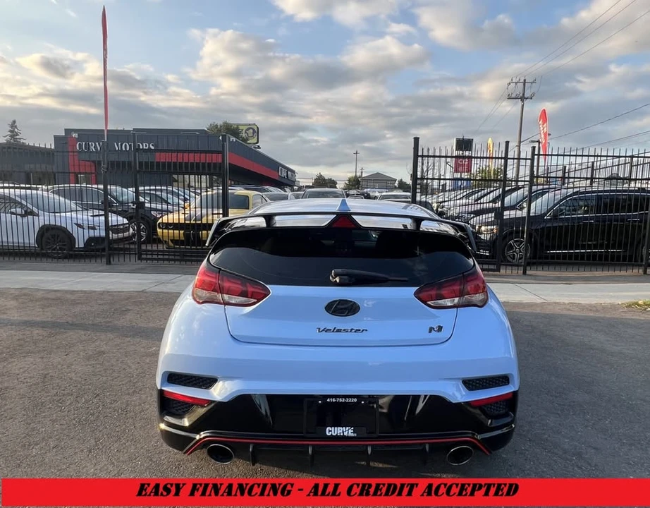 2019 Hyundai Veloster N - Image 9 of 13
