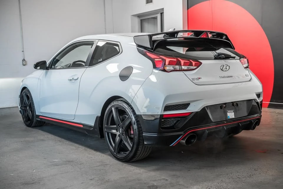 2019 Hyundai Veloster N - Image 10 of 17