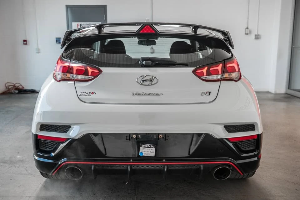 2019 Hyundai Veloster N - Image 12 of 17
