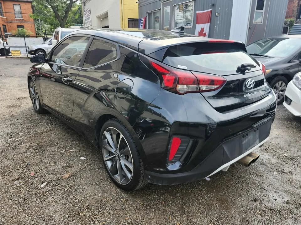 2019 Hyundai Veloster - Image 3 of 19