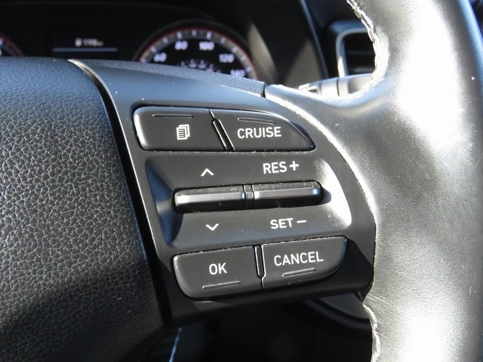 2019 Hyundai Veloster - Image 18 of 19