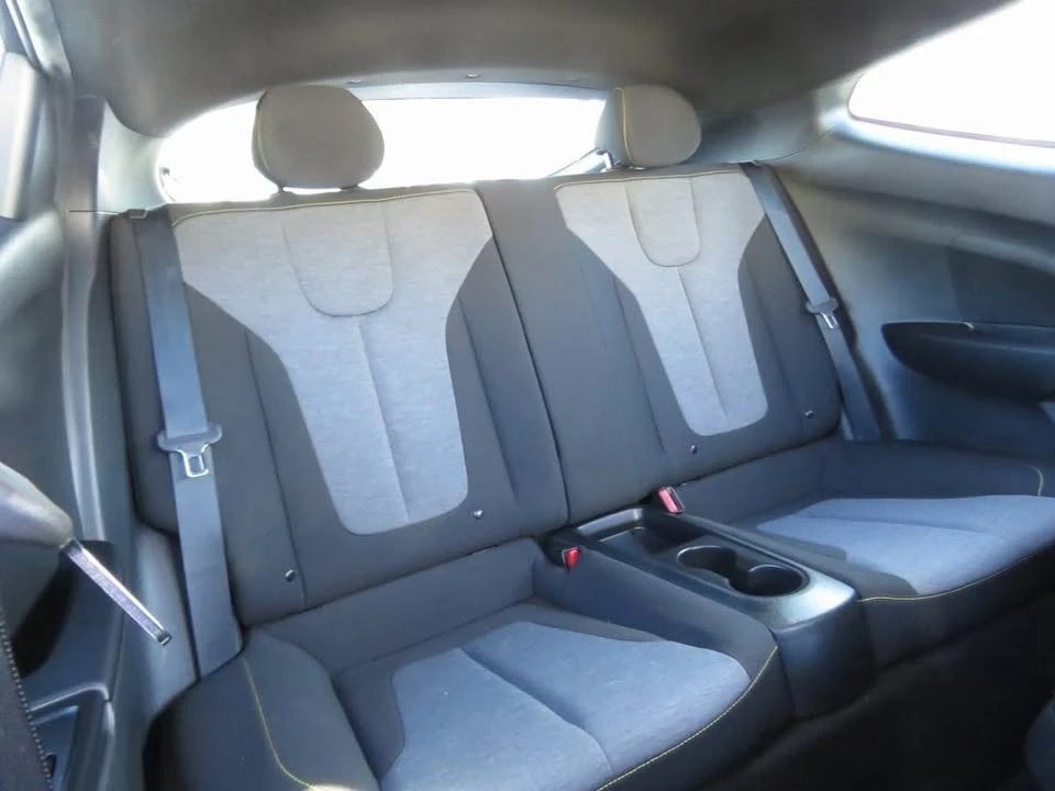 2019 Hyundai Veloster - Image 15 of 19