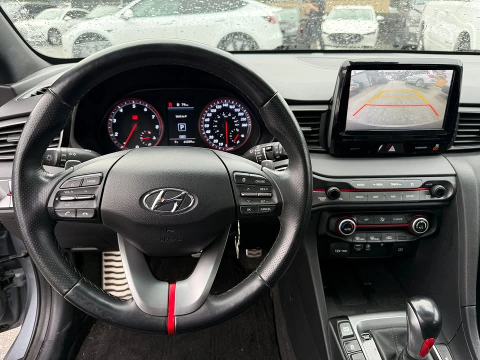 2019 Hyundai Veloster - Image 8 of 9