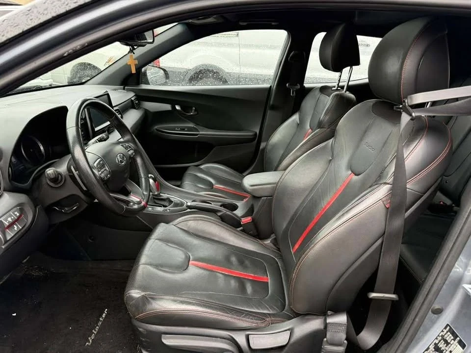 2019 Hyundai Veloster - Image 6 of 8