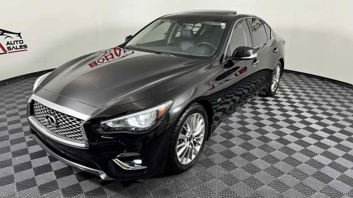 2019 Infiniti Q50 - Image 4 of 31